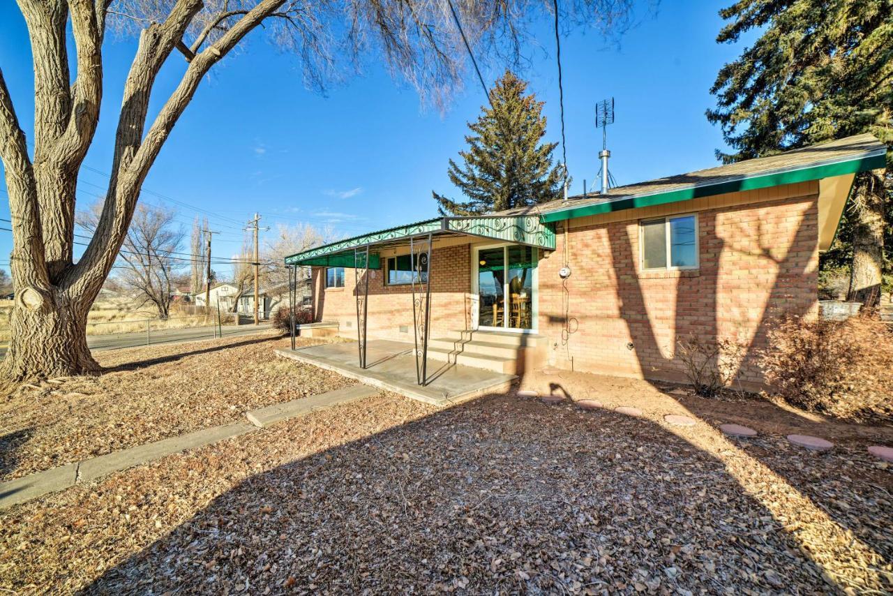 Family-Friendly Cortez Cedar House With Yard! Exterior photo